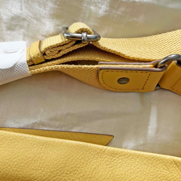 BUCKET BAG, LEATHER, YELLOW, TOP ZIPPER, ADJUSTABLE STRAP, POCKETS, by THE SAK, - Picture 7 of 16